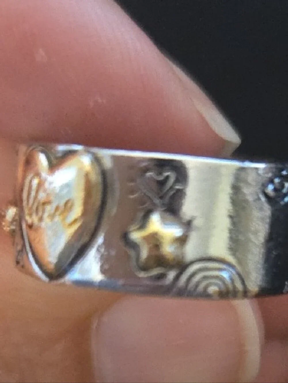 Two-Tone Heart 'Love' Band Ring - Gold Tone & Silver Tone Size 9 NIB